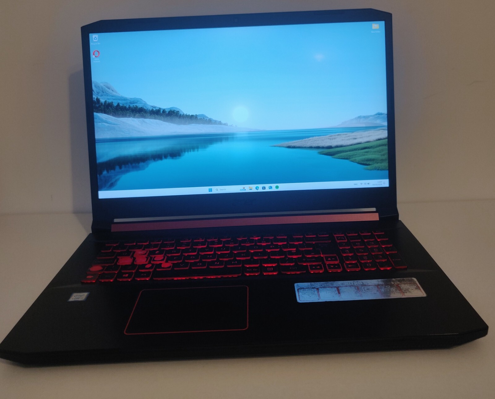 Acer Nitro AN517-51, Intel core i7, NVIDIA GeForce GTX 1660 Ti,16GB RAM, 144HZ