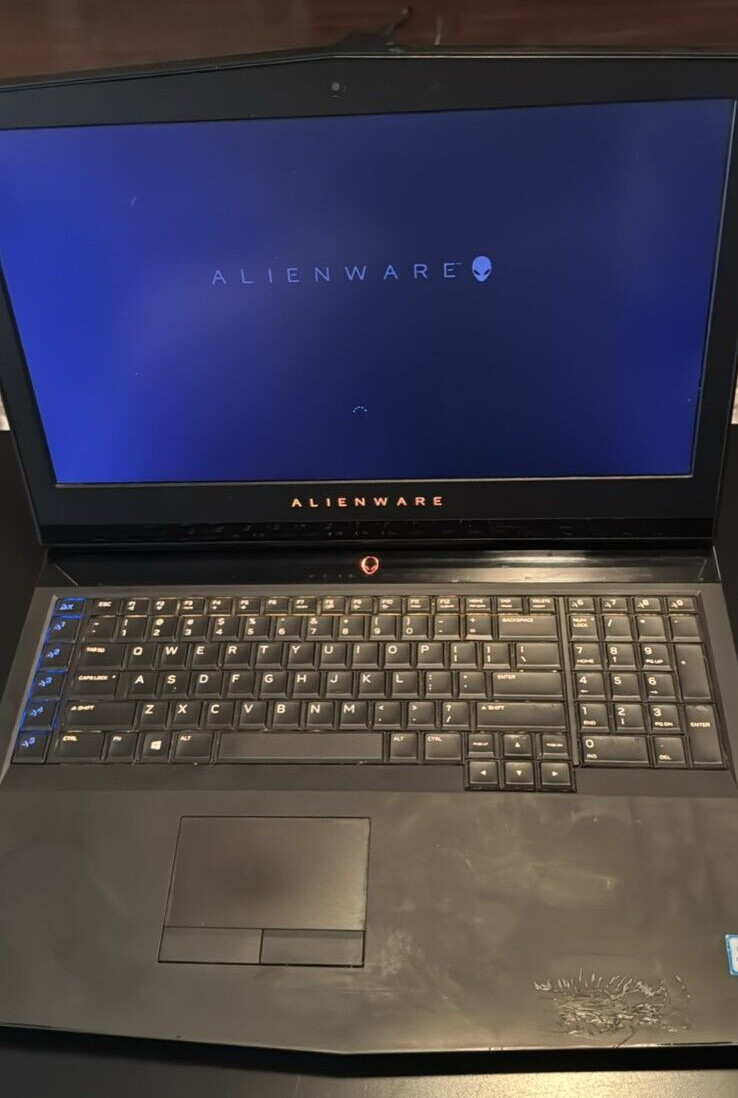 ALIENWARE 17 R4 17.3in Gaming Laptop i7 3.5Ghz 32GB 1TB SSD GTX 1060