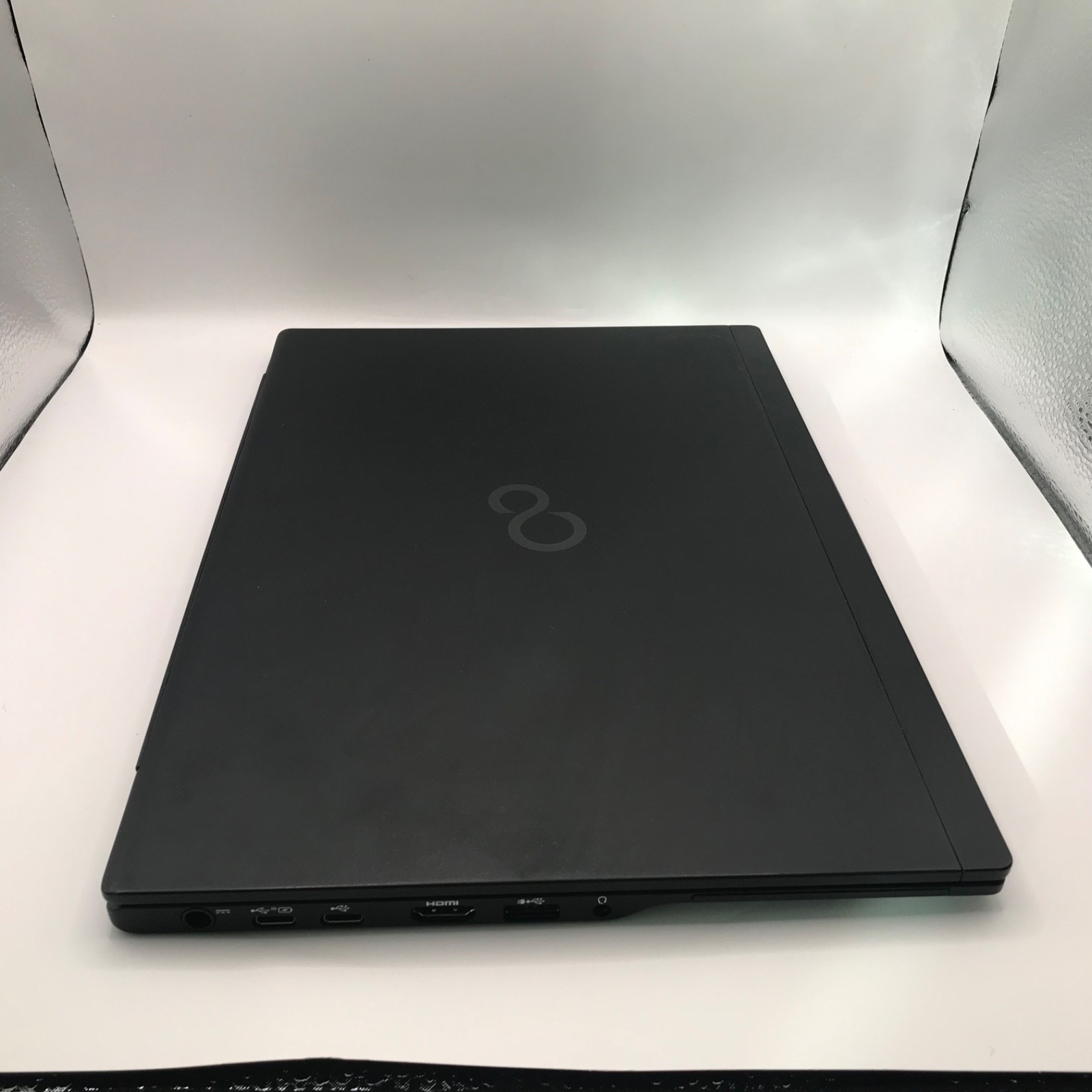 Fujitsu LIFEBOOK U939 Laptop PC Core i5 16GB RAM 256GB SSD Black Used
