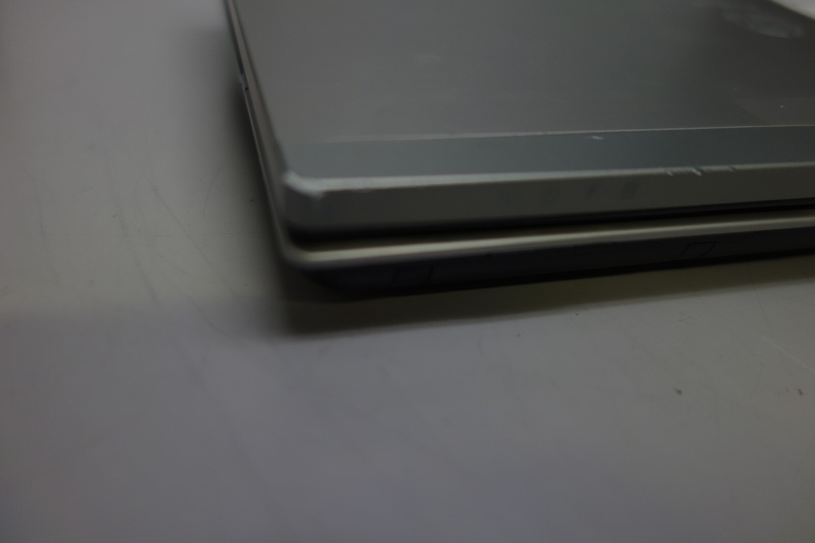 HP Elitebook 2540p 12.1″ i5-M560 2.6GHz 6GB Laptop [NO HDD/AC/OS]