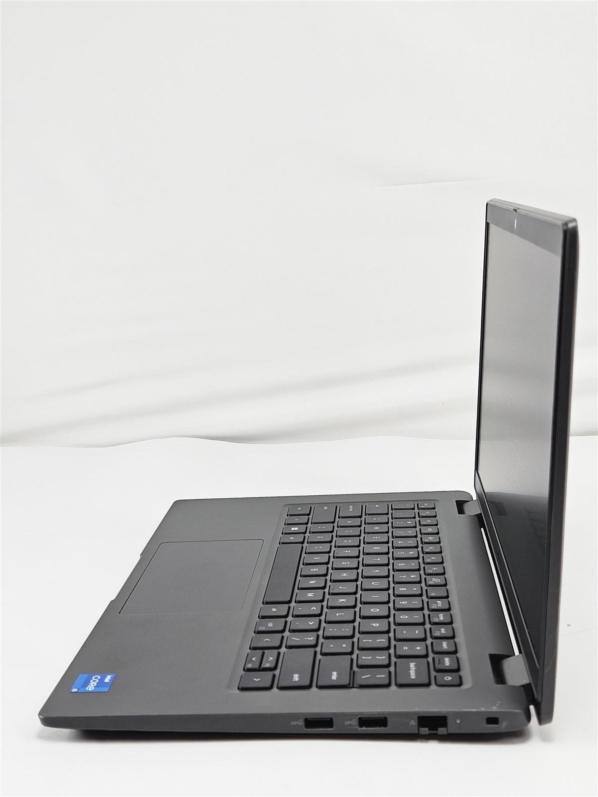 Dell 14″ i5-1335U Latitude 3440 256GB SSD 16GB RAM Intel UHD Graphics No Adapter