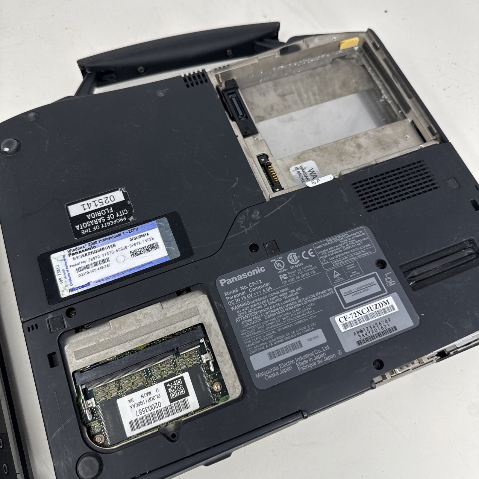 x2 Panasonic CF-72 Toughbook Rugged Laptop UNTESTED for Parts As Is