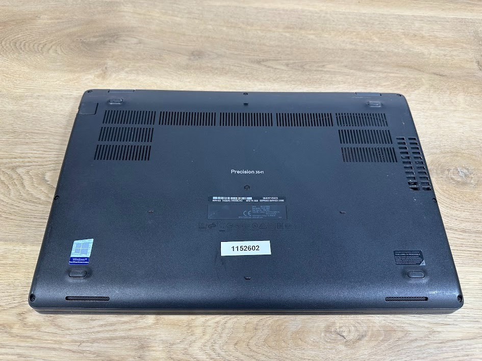 Dell Precision 3541, Core i7 9850H, 16GB, Quadro P620, 512GB SSD 2019 100% Batte