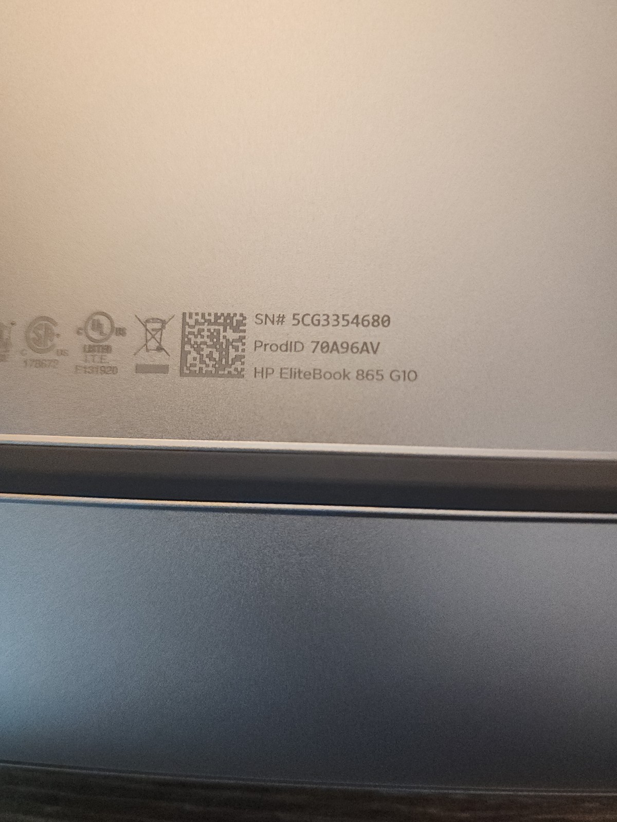HP EliteBook 865 G10 Laptop