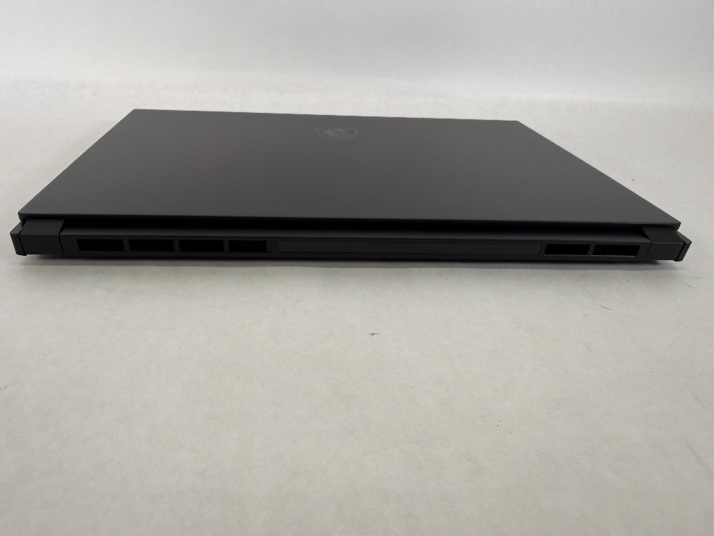 MSI Creator 15 Professional 15.6″ OLED Laptop A11UE-491
