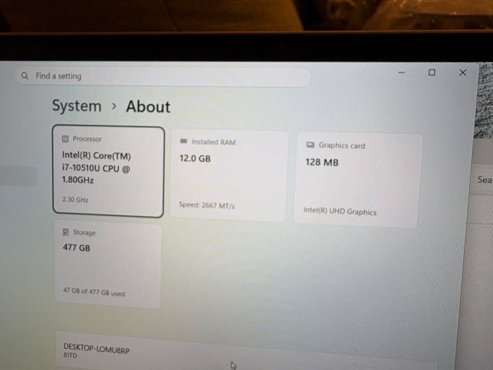 Lenovo Yoga C740 2-1 Touchscreen i7 10th Gen/12gigs/ 512SSD—–cosmetic