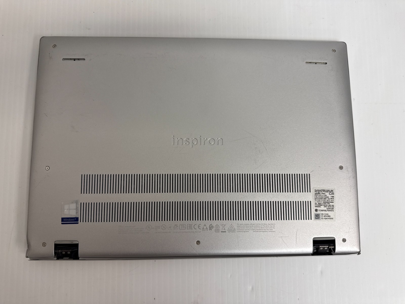 Dell Inspiron 14 7400 Laptop i5-1135G7 8GB 256GB SSD 14.5″ QHD+ Iris Xe W10