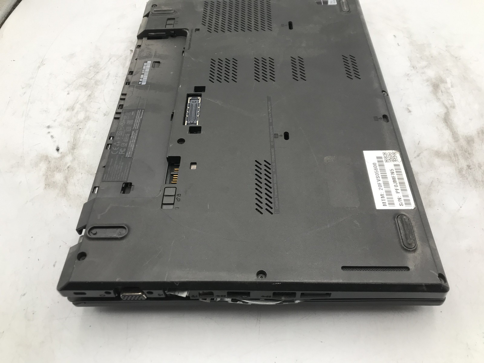 LENOVO THINKPAD L460 – BOOTS TO BIOS – INTEL I5 6200U – NO RAM -READ DESCRIP- BB