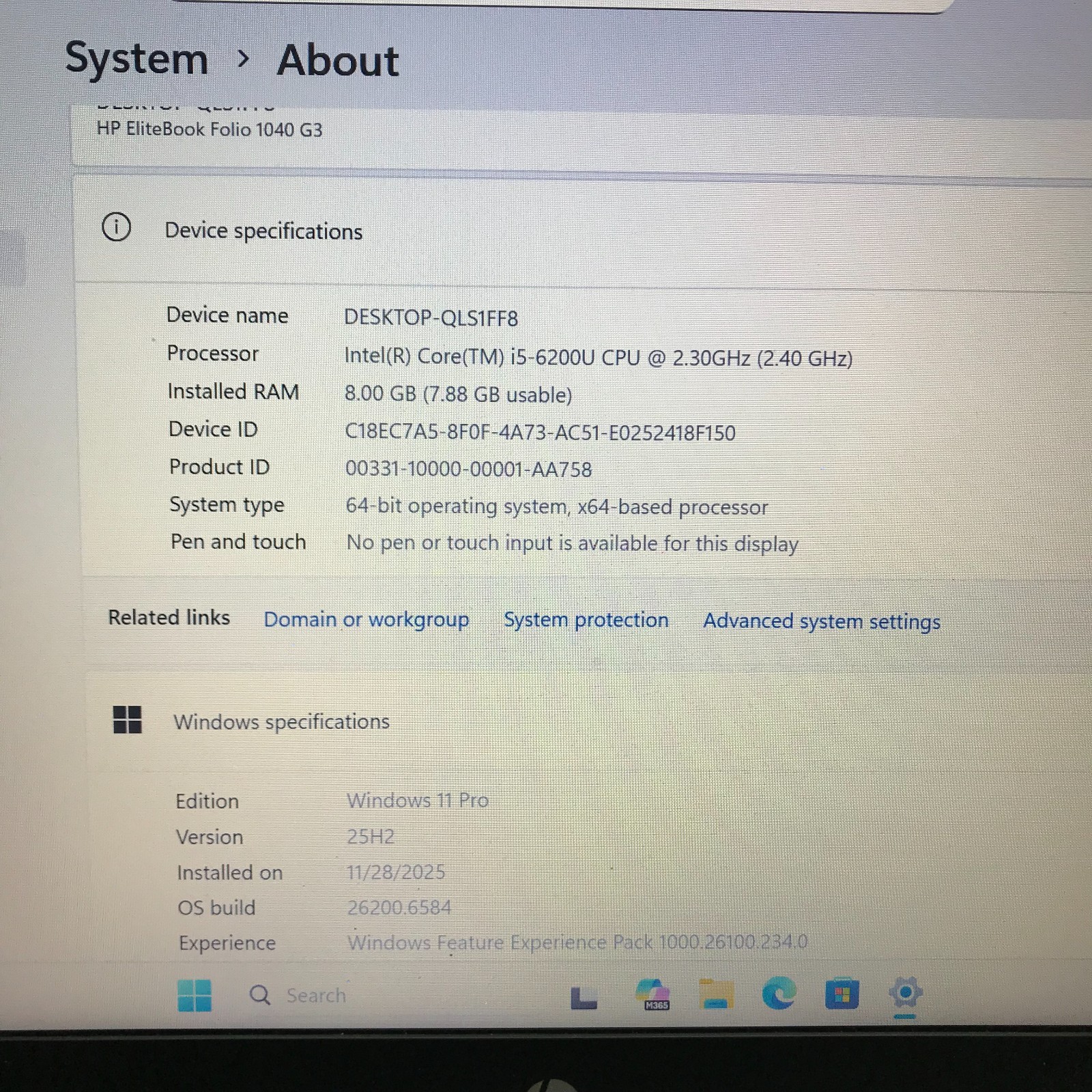 HP EliteBook Folio 1040 G3 14″ i5-6200U 2.3GHz 8GB 256GB SSD (Windows 11 Pro)