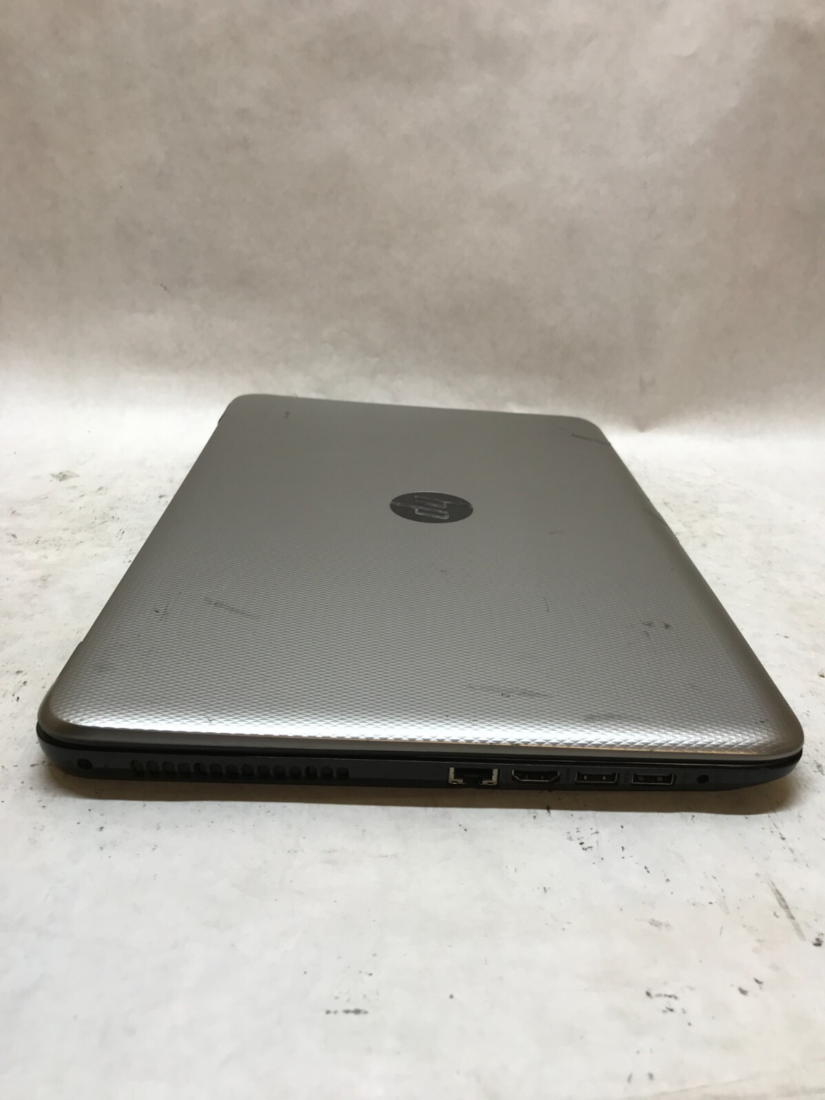 HP 15-ac130ds 15″ Pentium N3700 1.6GHz 4GB RAM NO HDD/OS For Parts/Repair – – DW