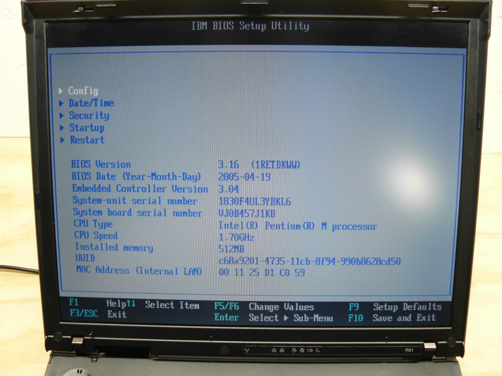 Windows XP Laptop – IBM Thinkpad R51 – Pentium M 1.7GHz, 512MB RAM, 32GB SSD