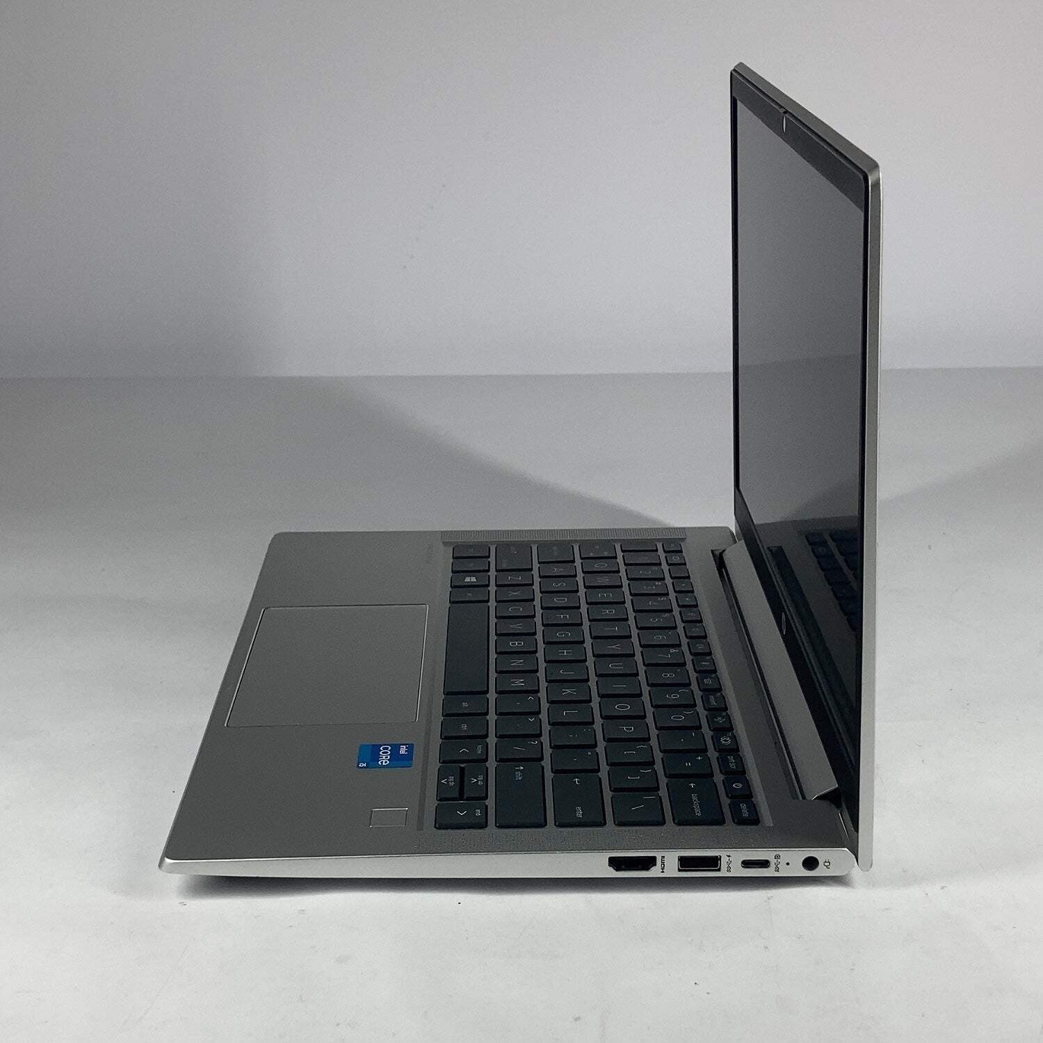 HP ProBook 430 G8 13.3″ i5-1135G7 2.4GHz 8GB RAM NO HDD NO CHARGER