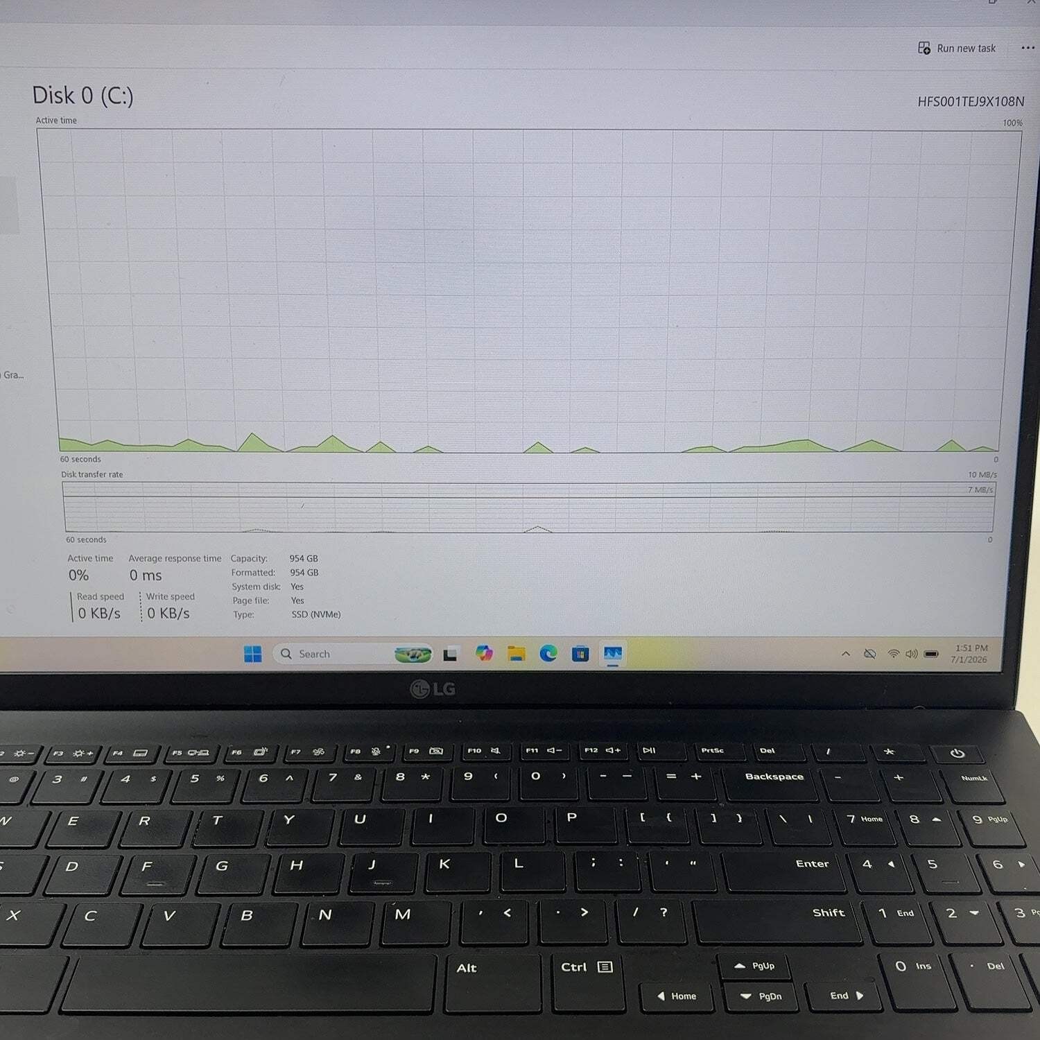 Broken LG Gram 15Z90S 15″ Core Ultra 7 155H 1.4GHz 16GB RAM 1TB SSD Case Damage