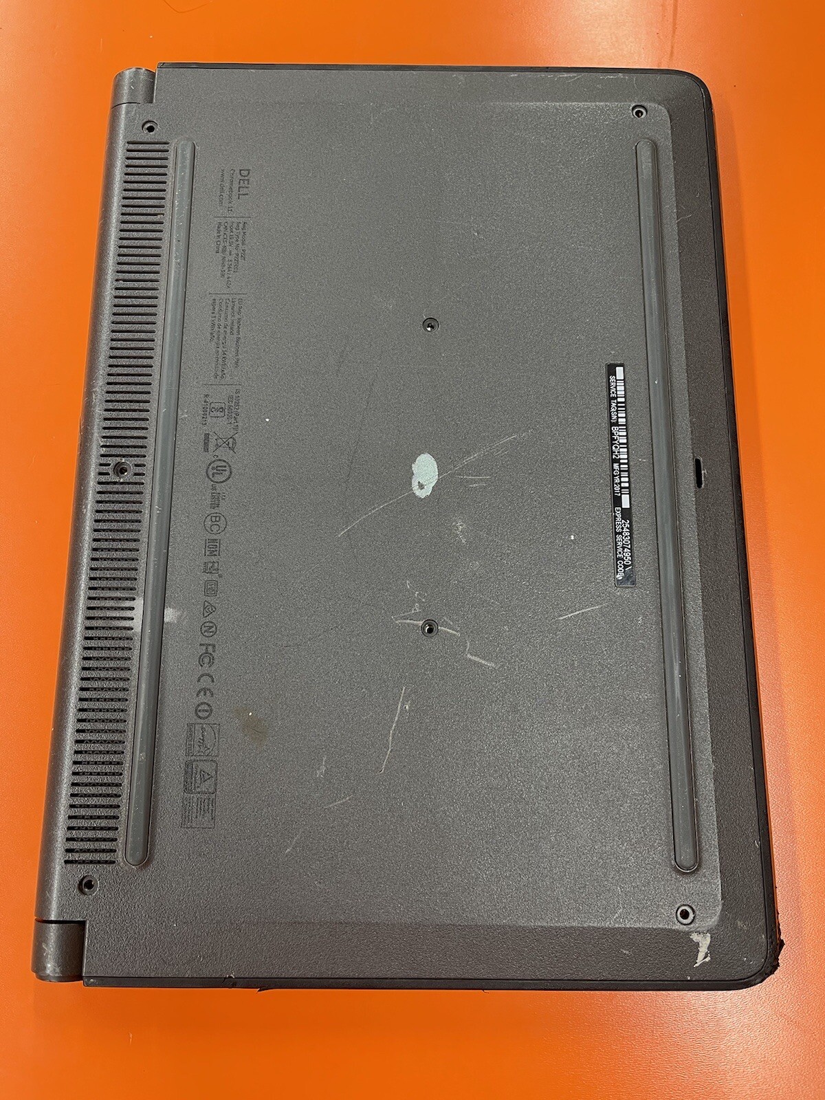 Dell P22T laptop for parts/repair
