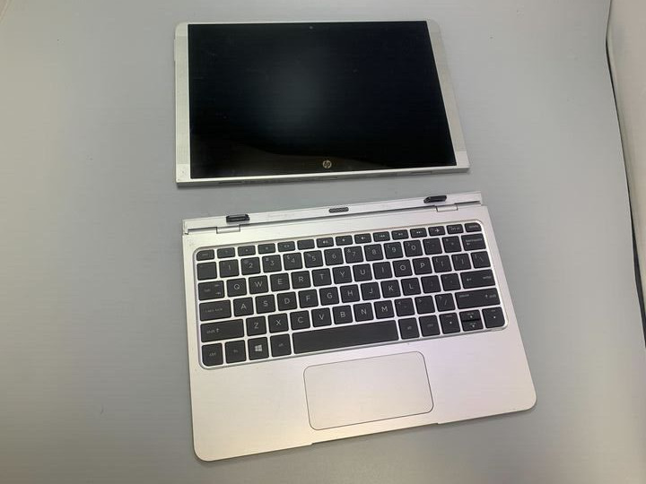 HP Laptop Intel Atom x5-Z8350 2GB Memory 32 GB SSD 10.1″ Touchscreen Win 10 Home