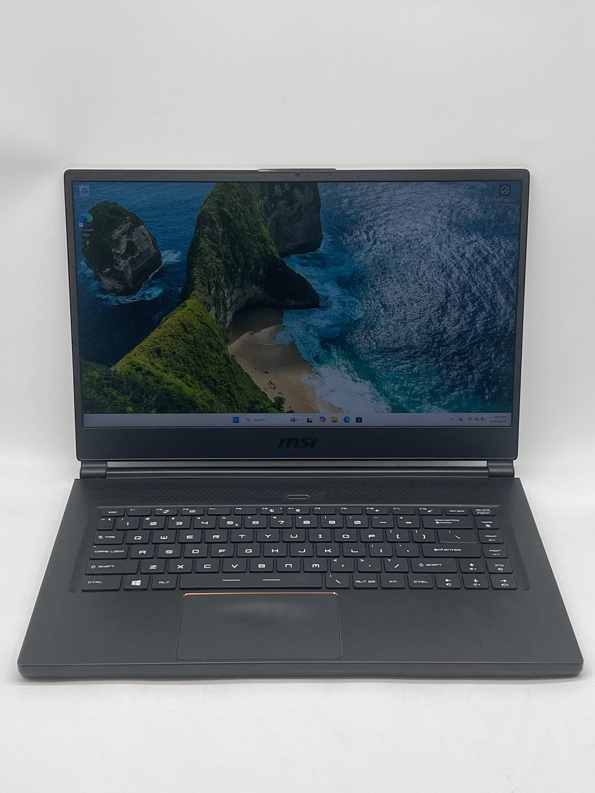 MSI GS65 Stealth Thin 8RE 15.6″ Core i7-8750H 16GB RAM 256GB SSD – Used