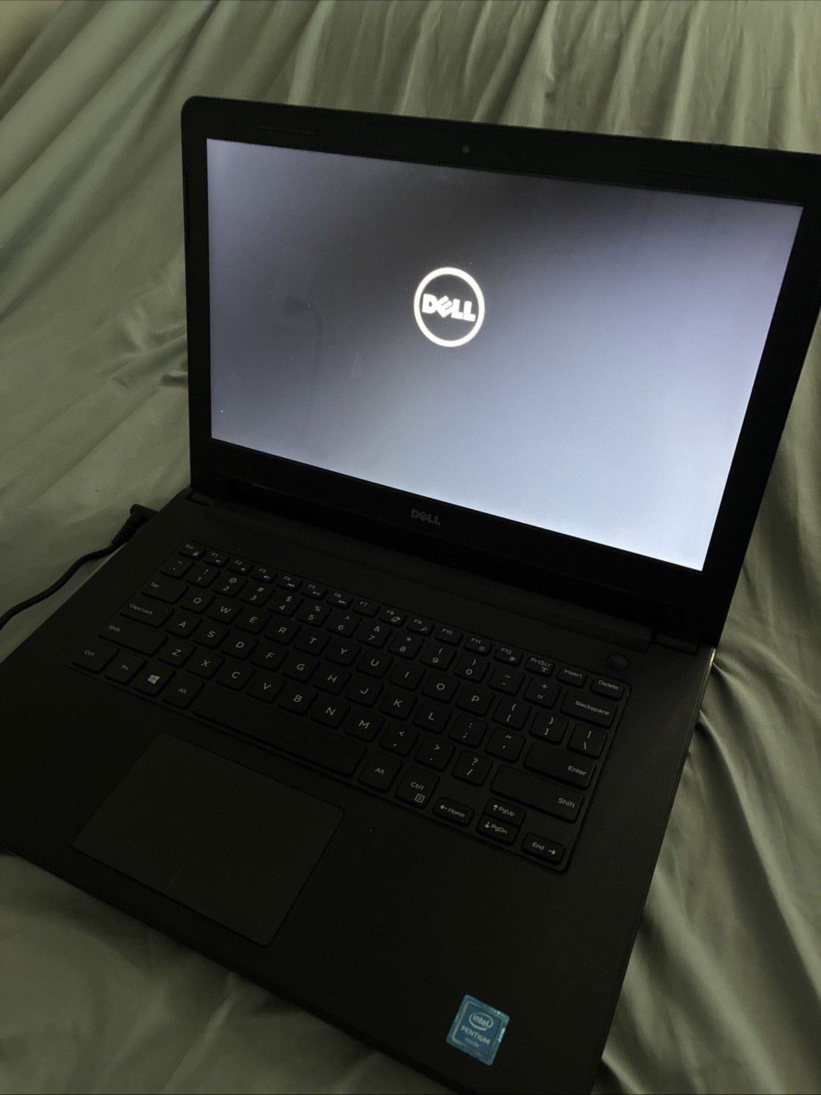 Dell Inspiron 14 4gb Ram 128gb SSD ( Needs Dell Power Supply Tested Working)