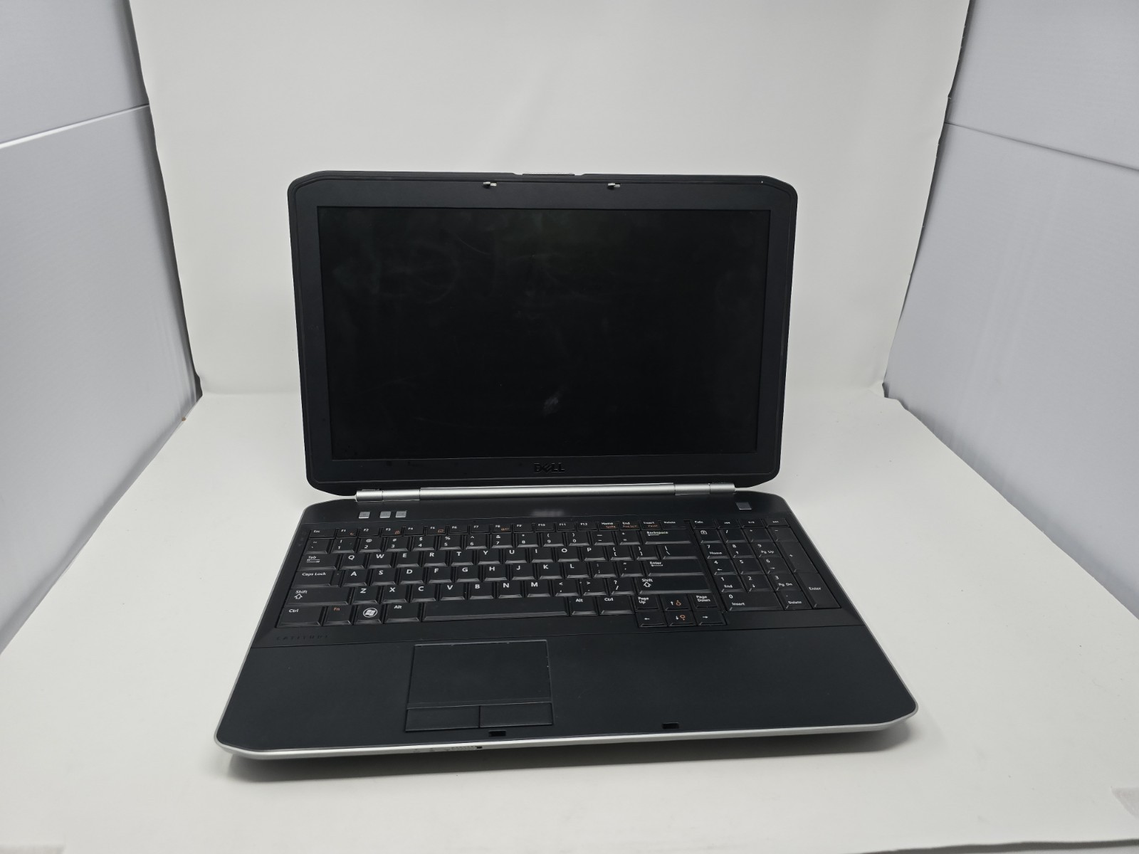 Dell Latitude E5520 Laptop Intel Core i5-2520M @2.50GHz 4GB RAM NO HDD OS #60