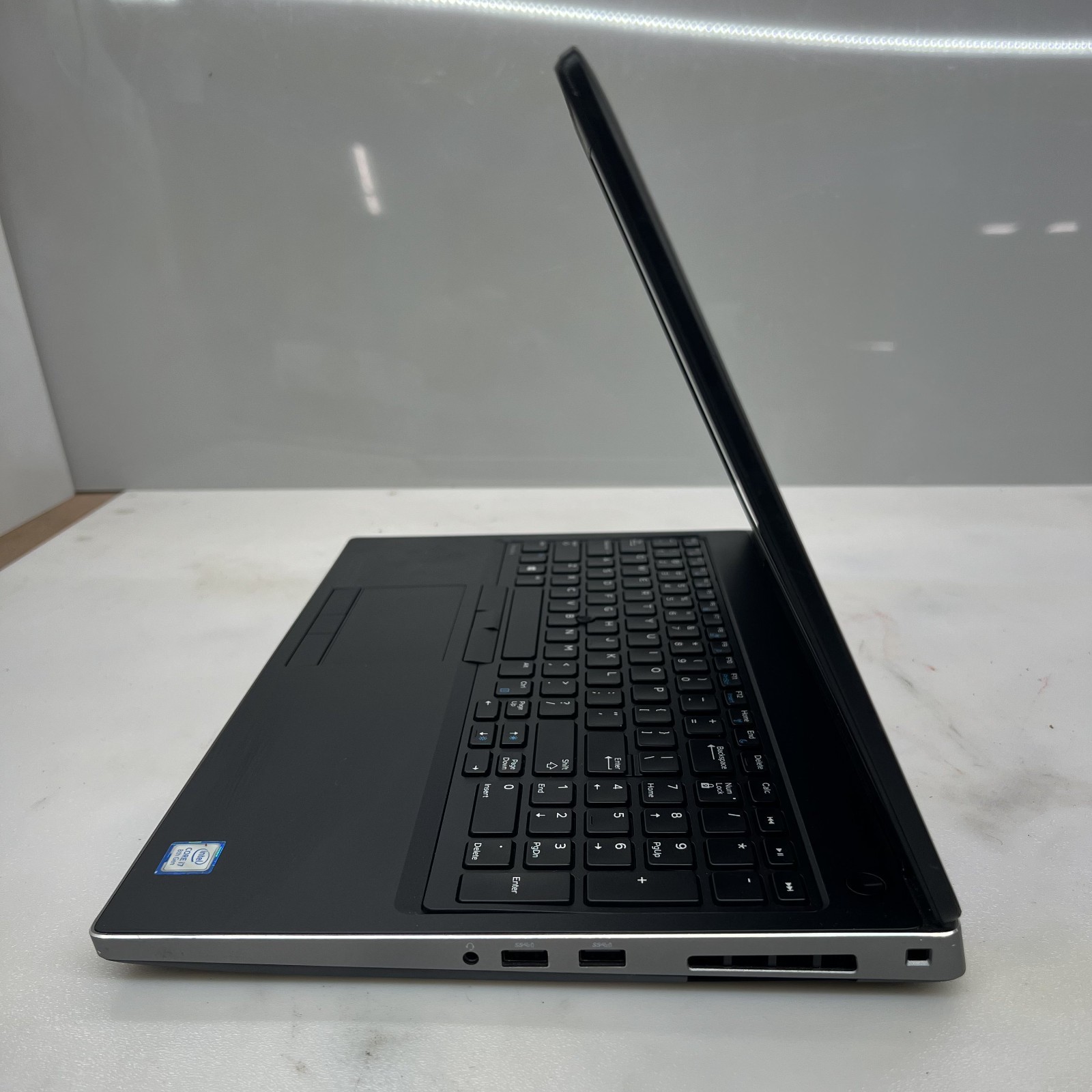 DELL PRECISION 7530 i7-8750H @ 2.20GHz 32GB RAM 1TB NVMe W11P WCHARGER *QTY