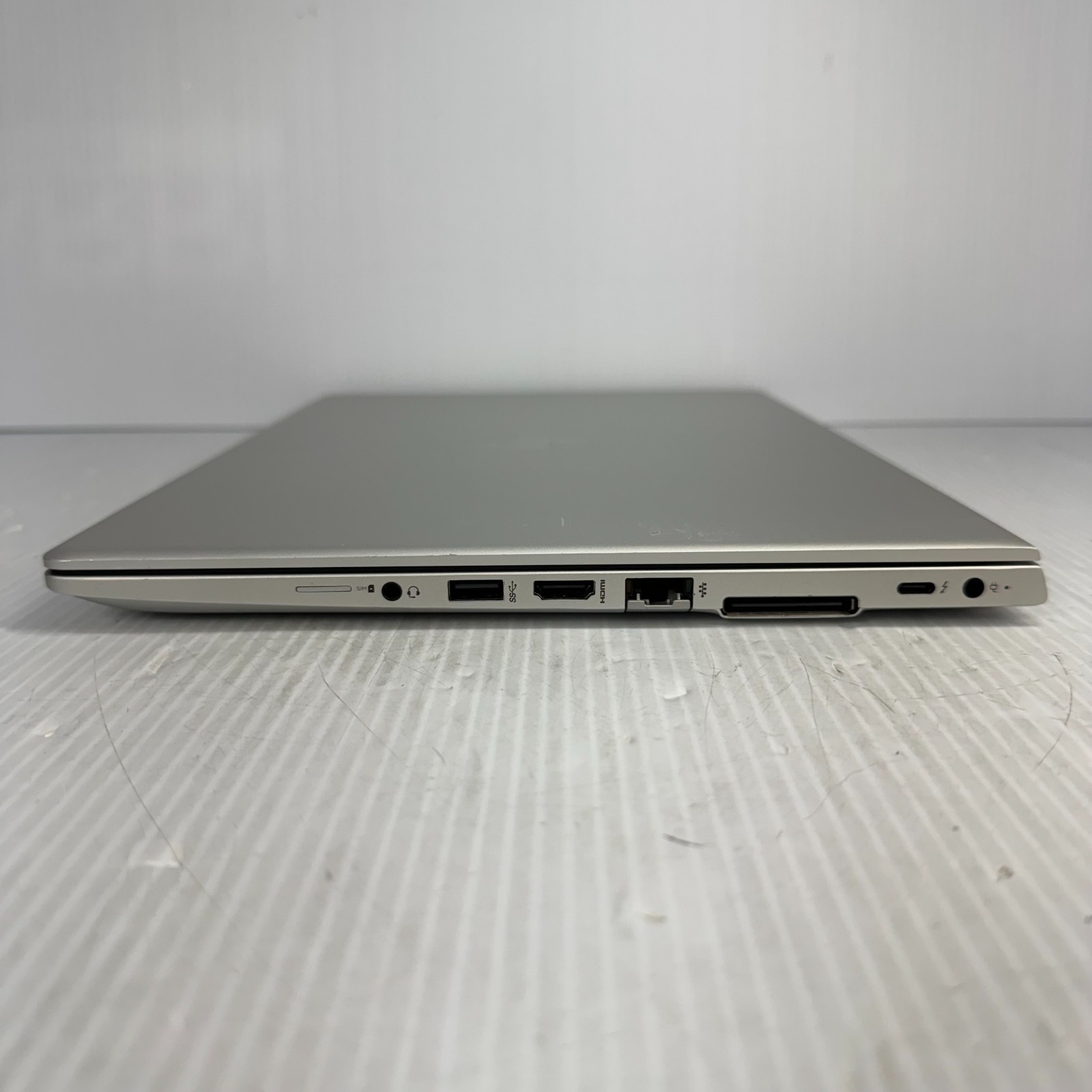 HP EliteBook 840 G6 i5-8365U 14″ Windows 11 Pro Laptop 256GB SSD 16GB **WEAR**