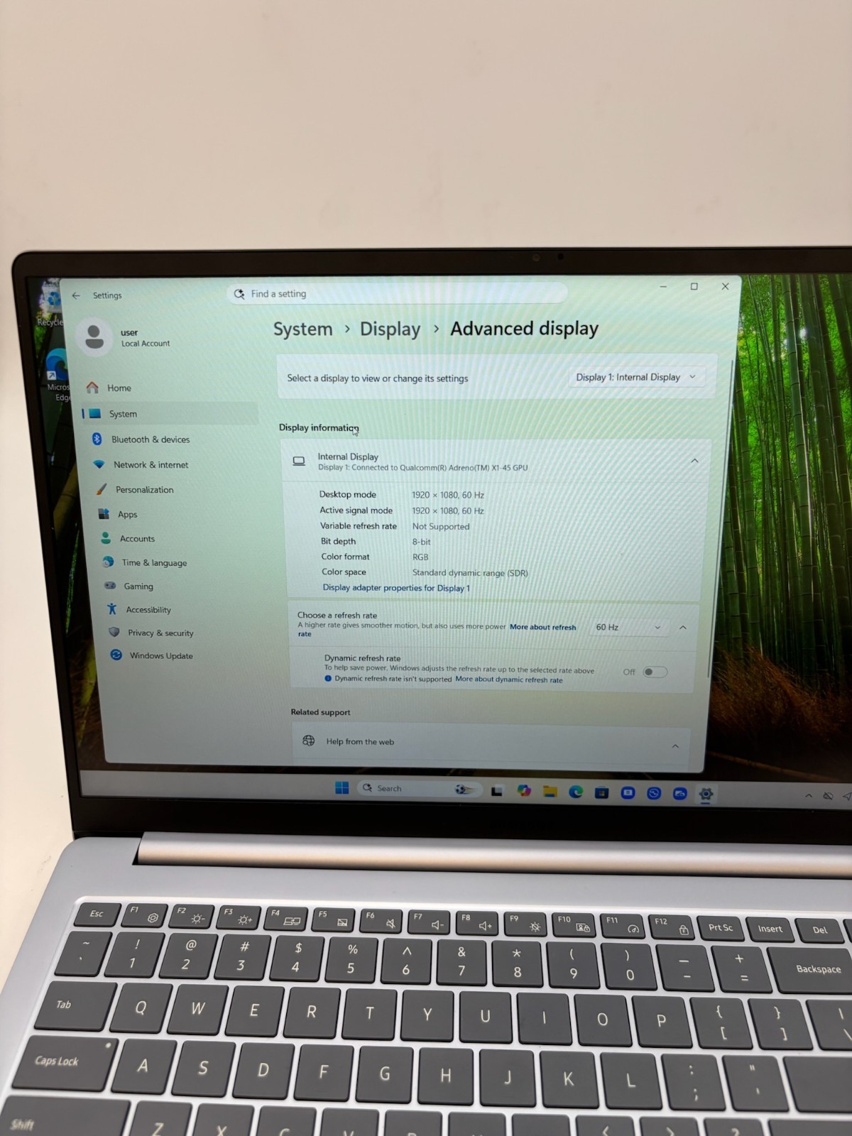 Samsung Galaxy Book4 Edge 16″ 512 GB SSD 16 GB RAM Snapdragon X Plus Win 11 Home