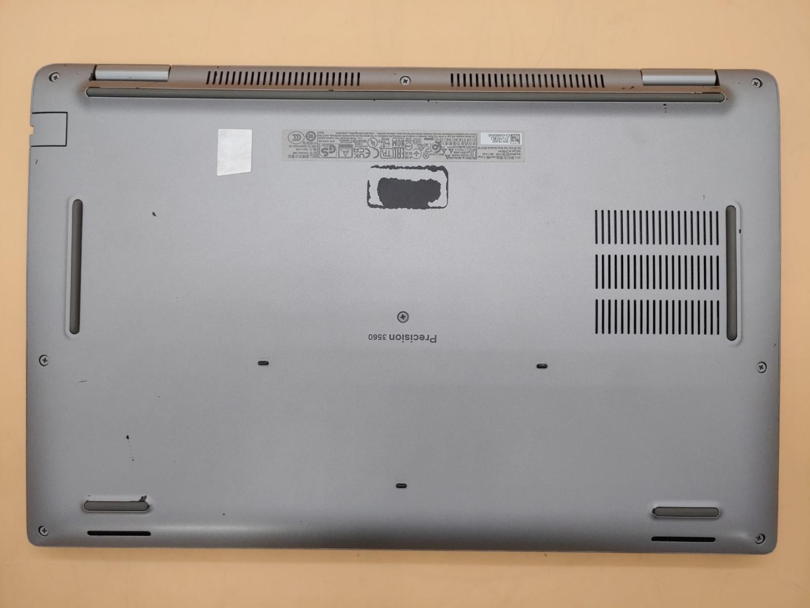 Dell Precision 3560 15.6″ i7-1185G7 NVIDIA T500 *NO SSD/NO RAM/NO AC* ***READ**