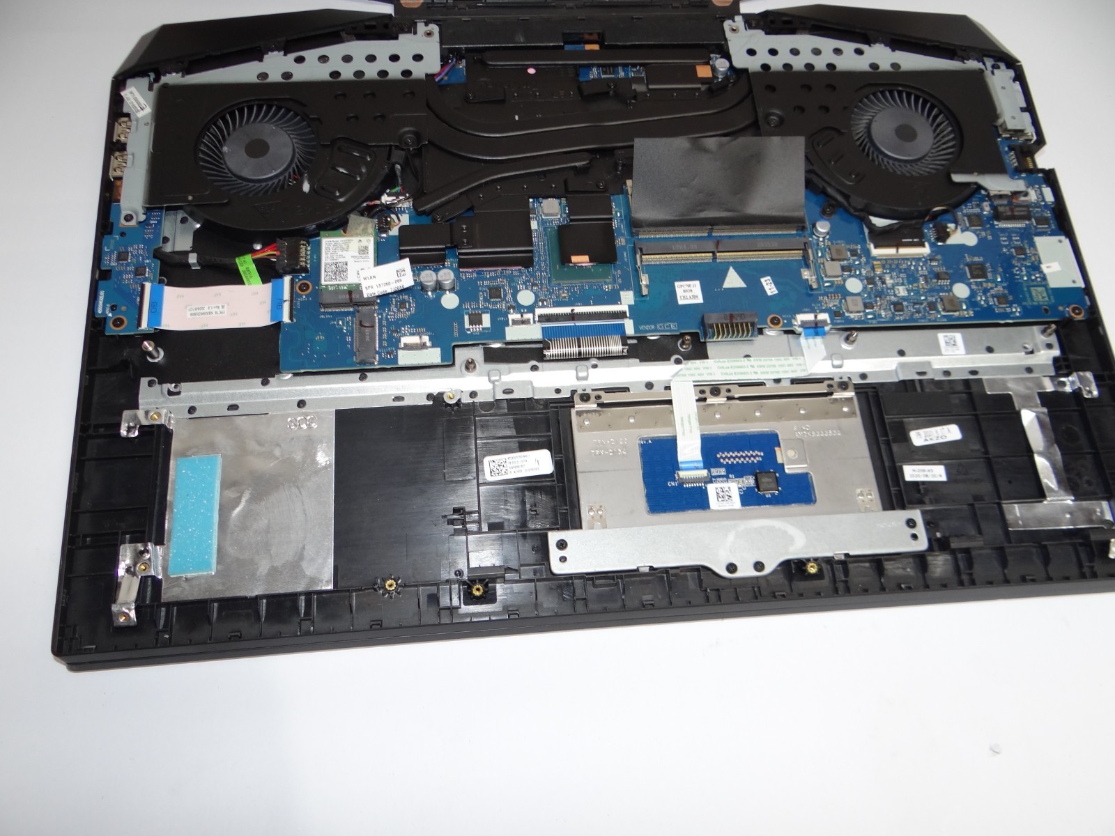 HP PAVILION 17T-CD100 – Powers ON – NO VIDEO OUTPUT Nvidia GTX 10th Gen i-Series