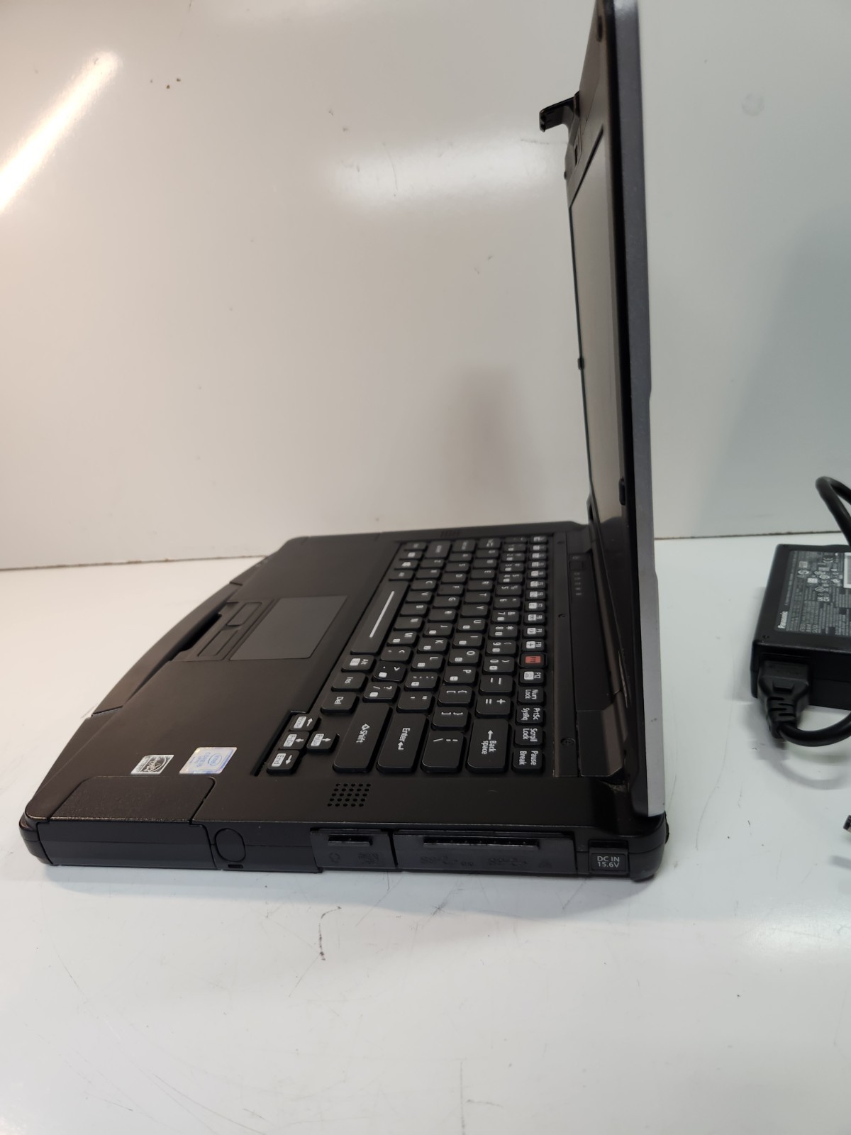 PANASONIC FZ-55 i5-8365U, 512GB NVMe 16GB RAM, HDMI, Touch, 1.60Ghz , WIN 10