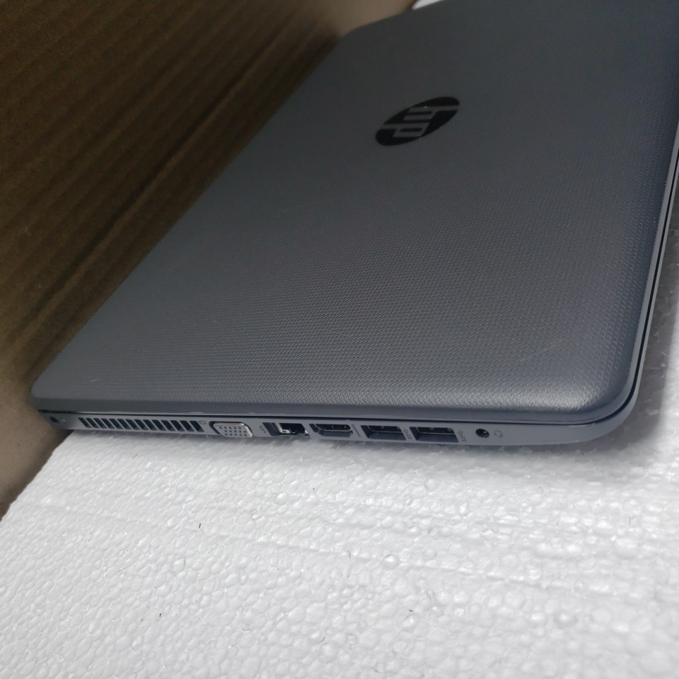 HP 250 G6 15.6 in Laptop i3-7020U 2.30 GHz 8GB 500GB 500GB HDD Windows 11 Pro