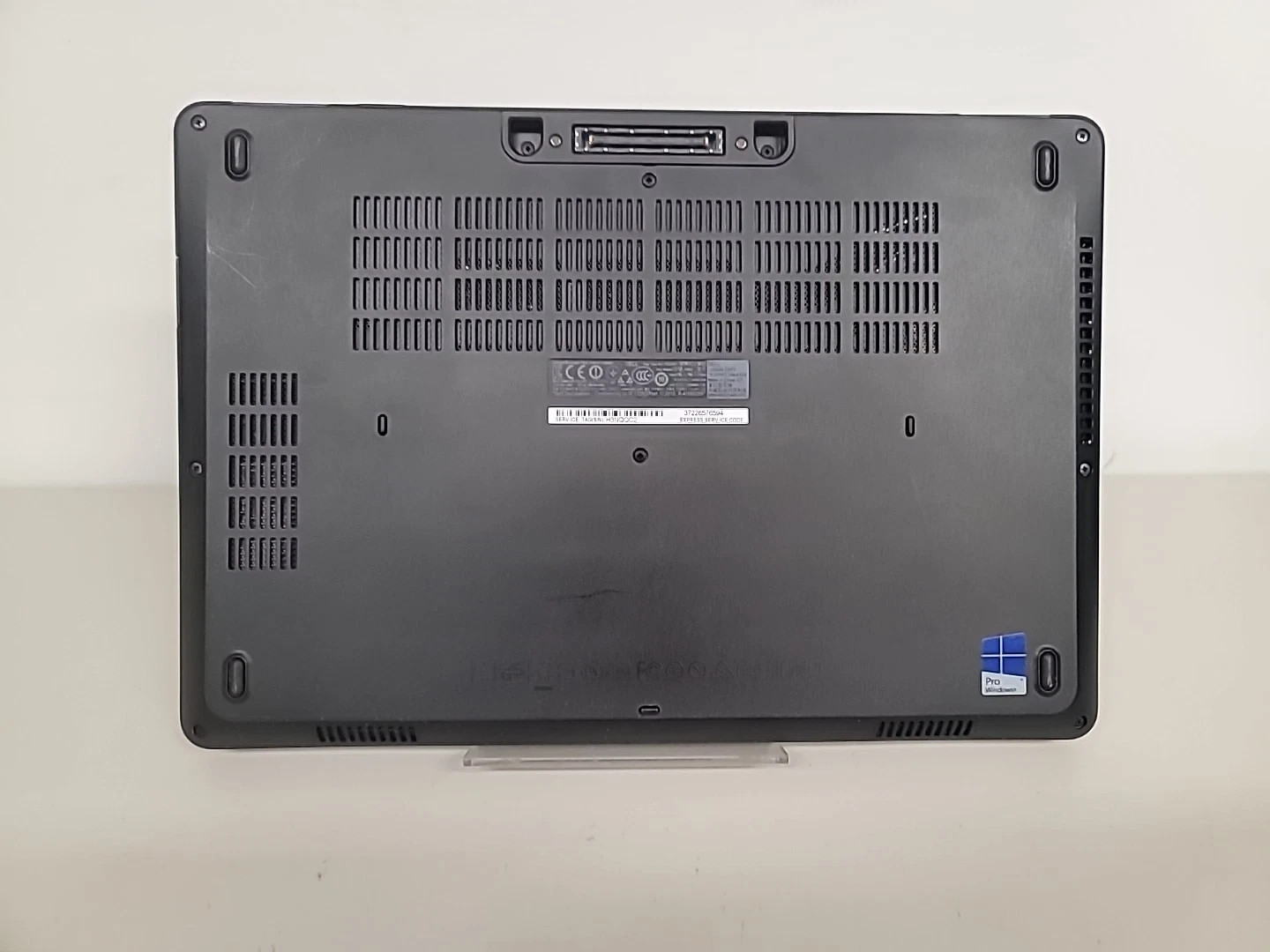 DELL Latitude E5470 SSD – Backlit – Win 10 Pro- Intel i5 8GB RAM – 512GB SSD