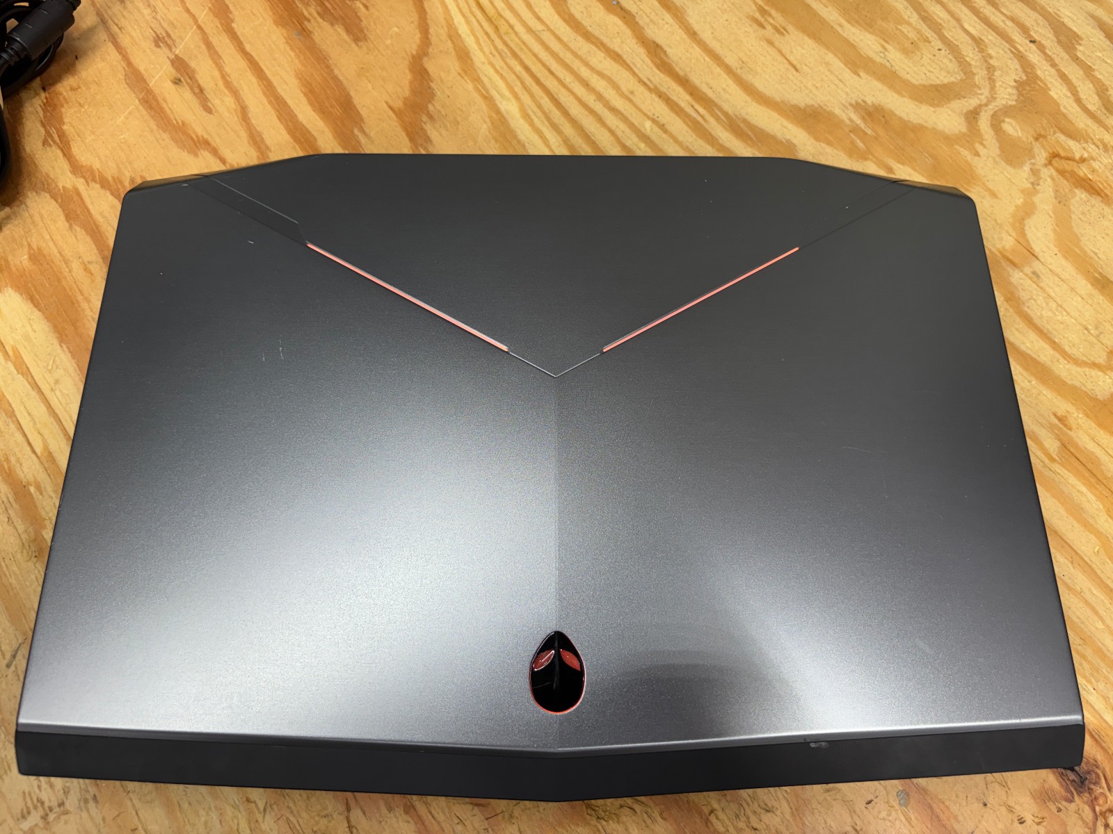 Alienware 17 R1 17.3″ Gaming Laptop i7-4710MQ 8GB 275GB SSD+1TB GTX 860M Win11