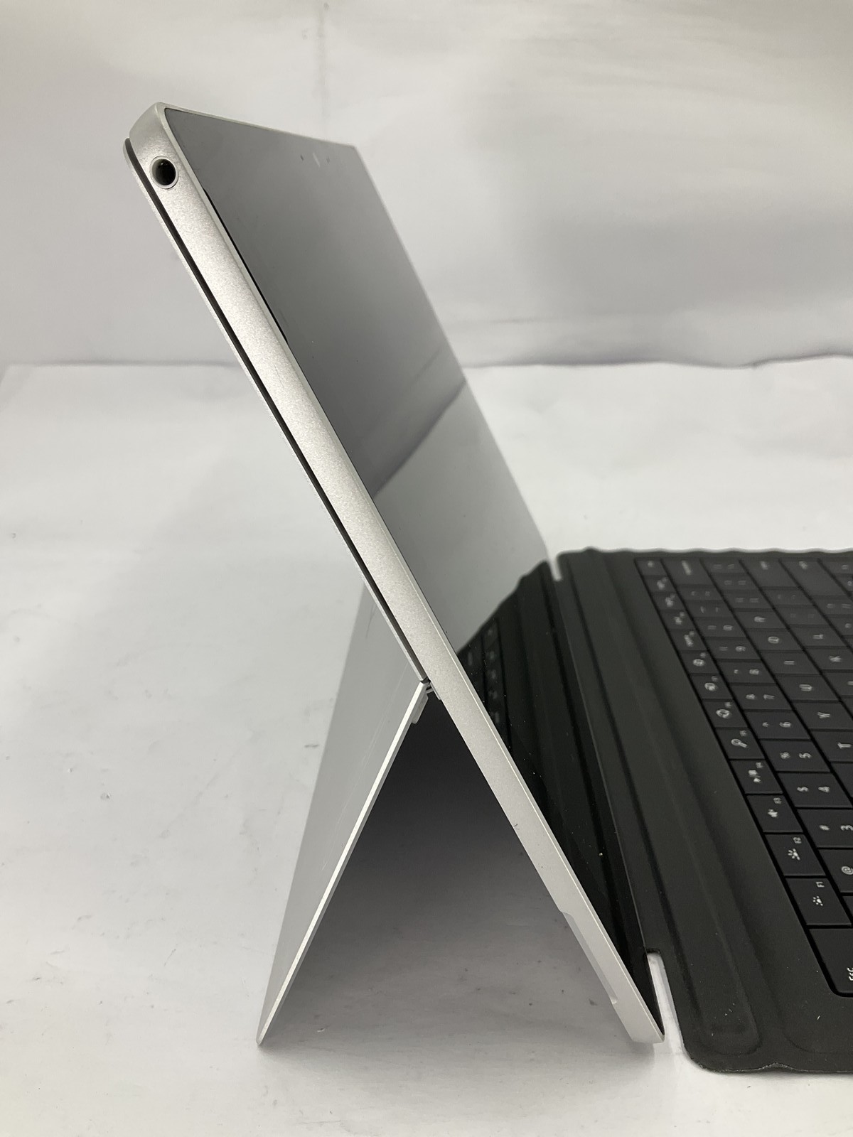 Microsoft Surface Pro 7 12.3″ Touch Core i5-1035G4 128GB 8GB B Win 11 Pro
