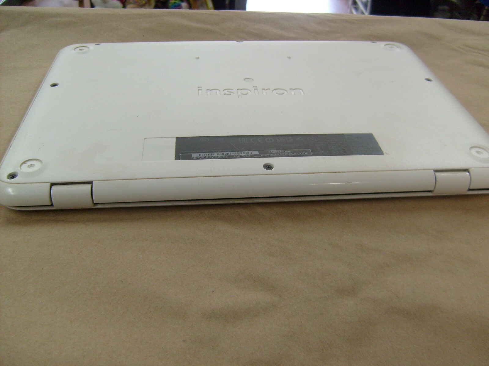 Dell Inspiron P24T ( NEEDS OPERATING SYSTEM ) – AS IS – works w/ charger !!
