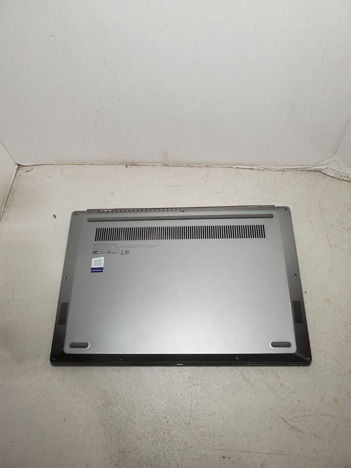 Lenovo ThinkBook 14s-IWL 14″ Laptop i7-8565U 16GB RAM No SSD/OS! NO BOOT! #69