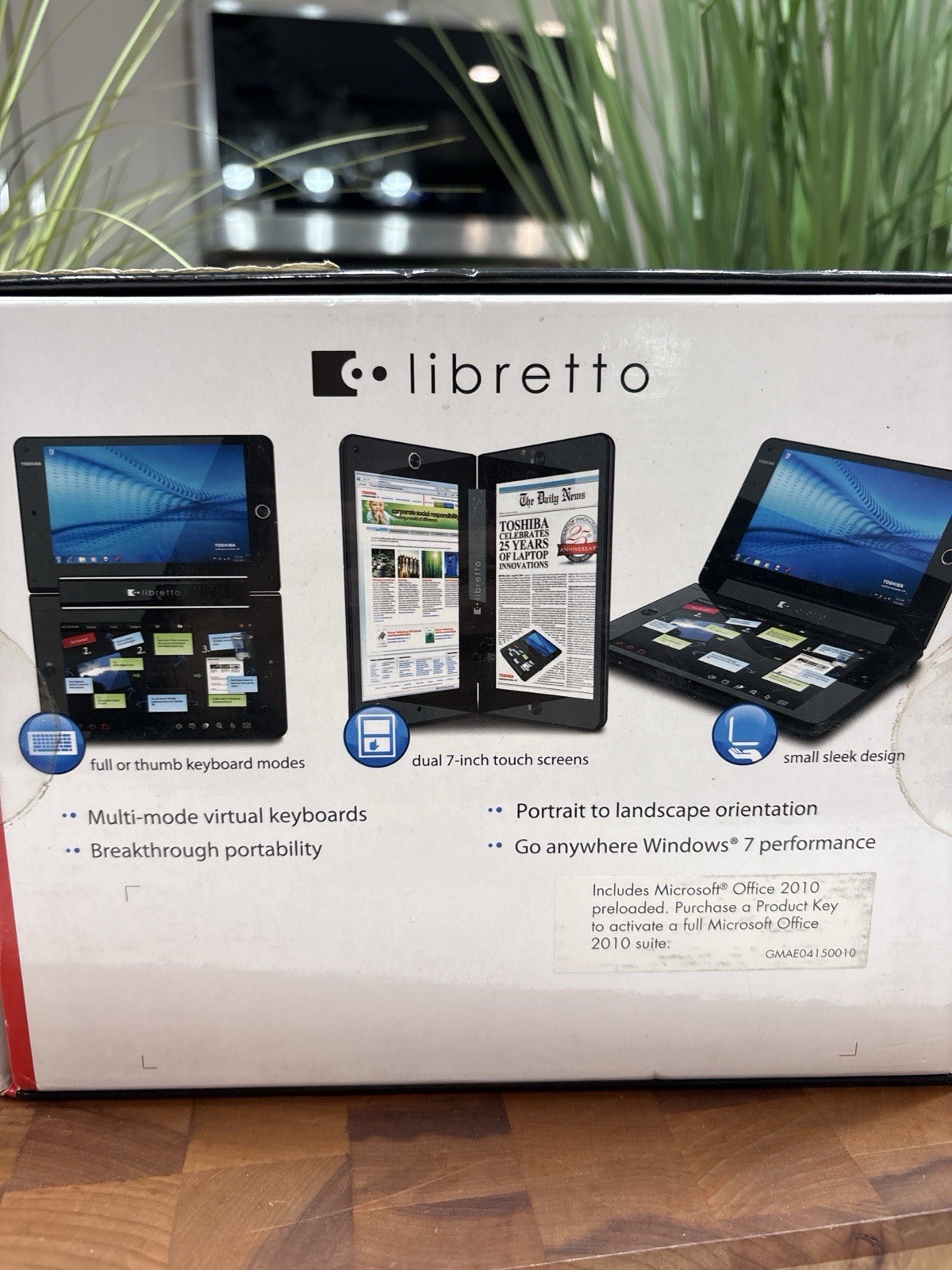 NEW SEALED Toshiba Libretto W105-L251 Dual Screen Windows 7 Mini Laptop 25 Anni