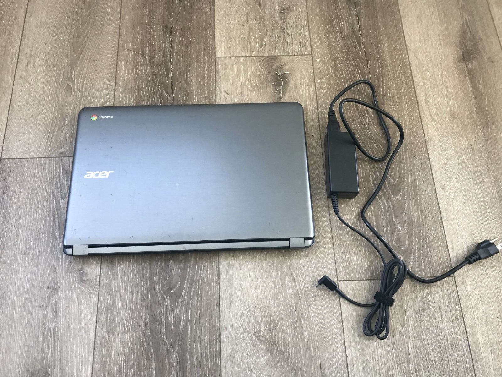 Acer N15Q9 CB3-532-C47C Chromebook 15.6″ Intel Celeron 1.6 GHz 2GB Ram 16 GB SSD