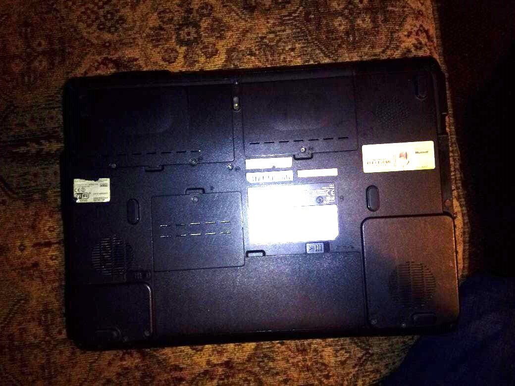 Toshiba Satellite P205D-S7802 17.3″ AMD Turion 64 X2 3 GB RAM 0 GB HDD