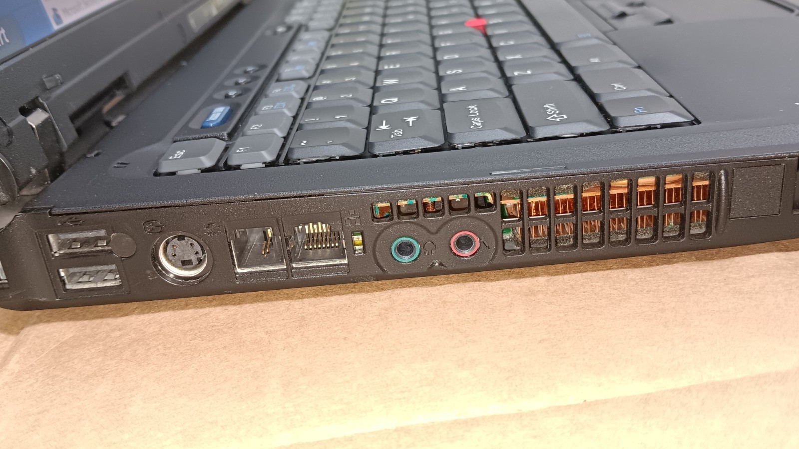 Retro Loaded IBM Thinkpad R52 Gaming Laptop 1.73 GHz 2 GB Ram Windows XP Hme SP3