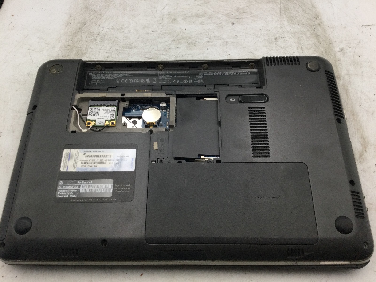 HP PAVILION DM4 – FOR PARTS – NO OS – MISSING COMPONENTS – READ DESCRIPTION – BB
