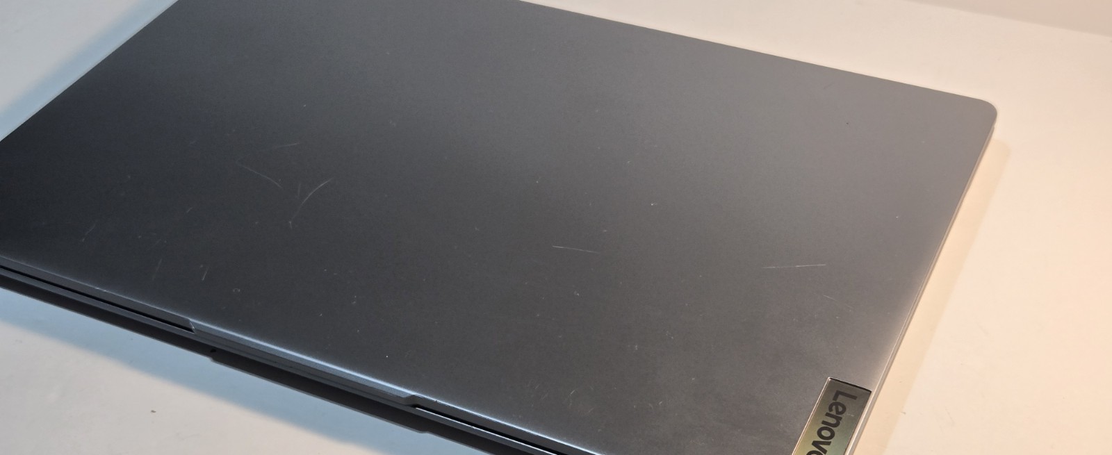 Lenovo IdeaPad Slim 3 15IAN8 15.6″ FHD Intel Core i3-N305 8GB RAM 128GB SSD Win