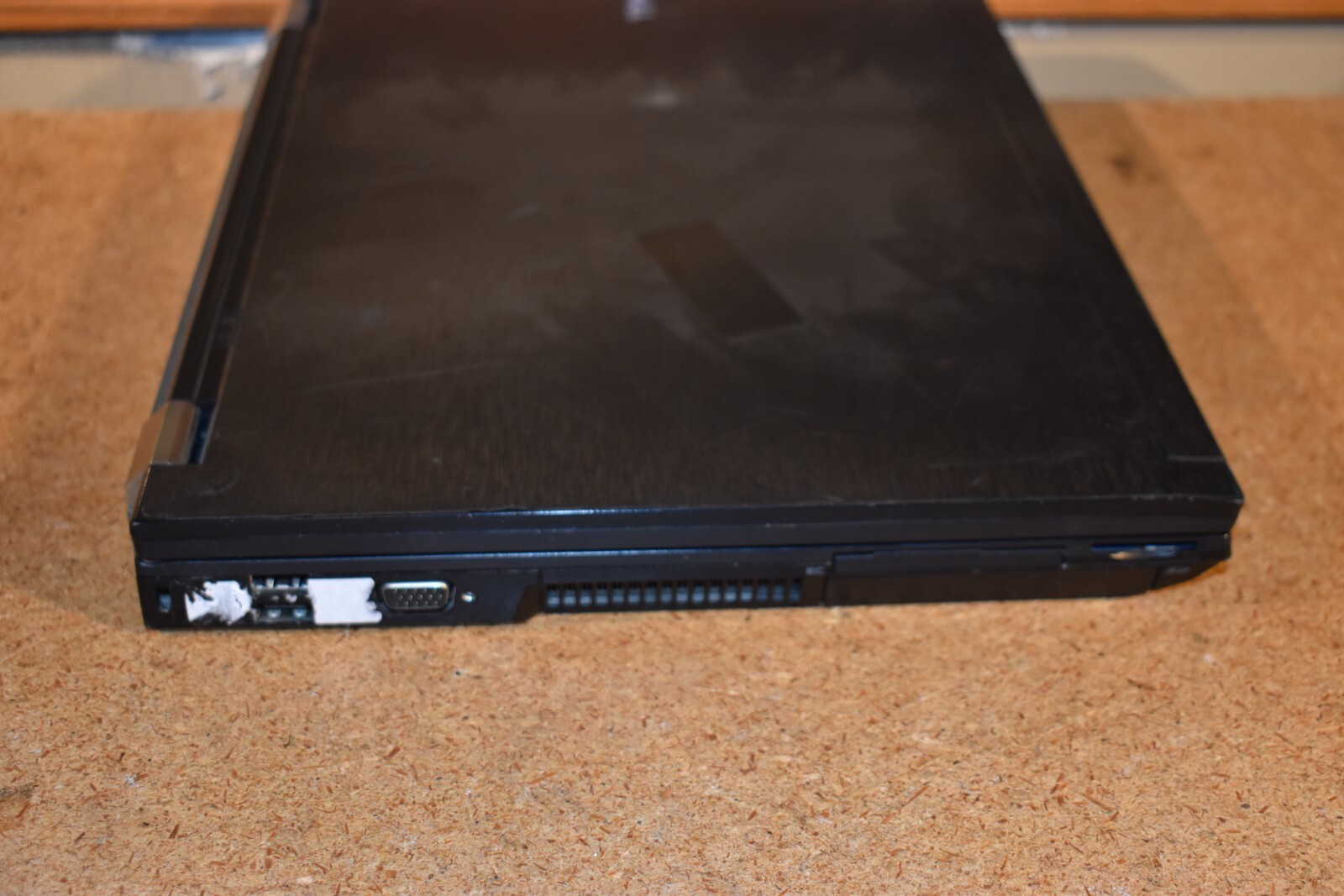 Dell Latitude E6500 Core 2 Duo 2.26GHz 3GB RAM 160GB HDD Windows XP Pro 32-bit