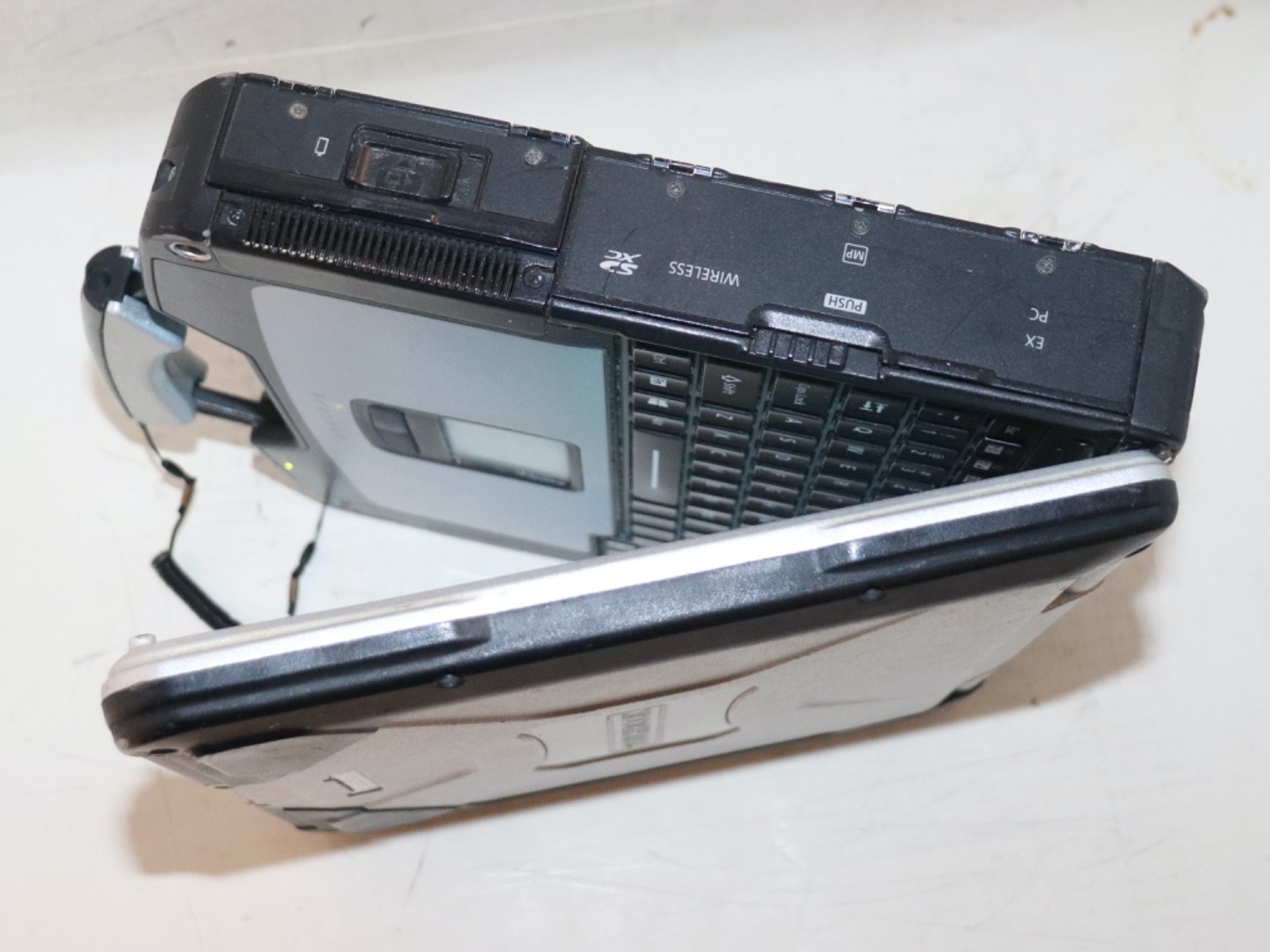 Panasonic ToughBook CF-31|Core i5@2.60 GHz|4GB RAM|500 GBHDD|WIN 7||Touch|Stylus