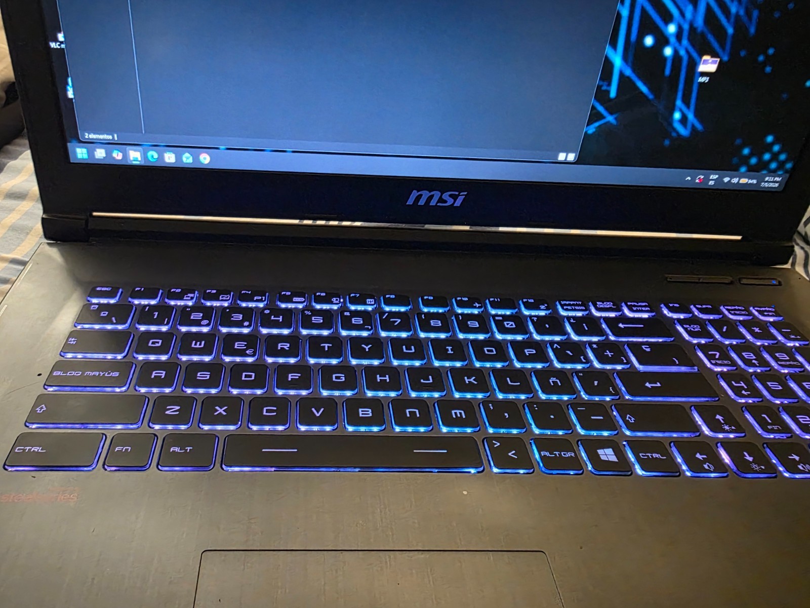 MSI GAMING GF72VR Intel Core i7-7700HQ 32GB 512GB SSD + 1TB HDD NVIDIA GTX 1060