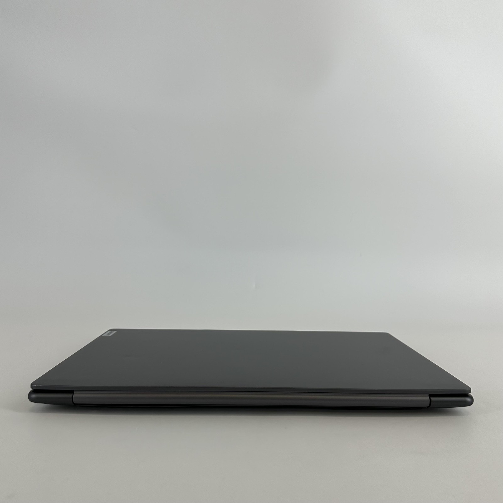 Lenovo Slim Pro 7 14 QHD+ TOUCH 3.2GHz Ryzen 7 7735HS 16GB 1TB SSD RTX 3050 Good