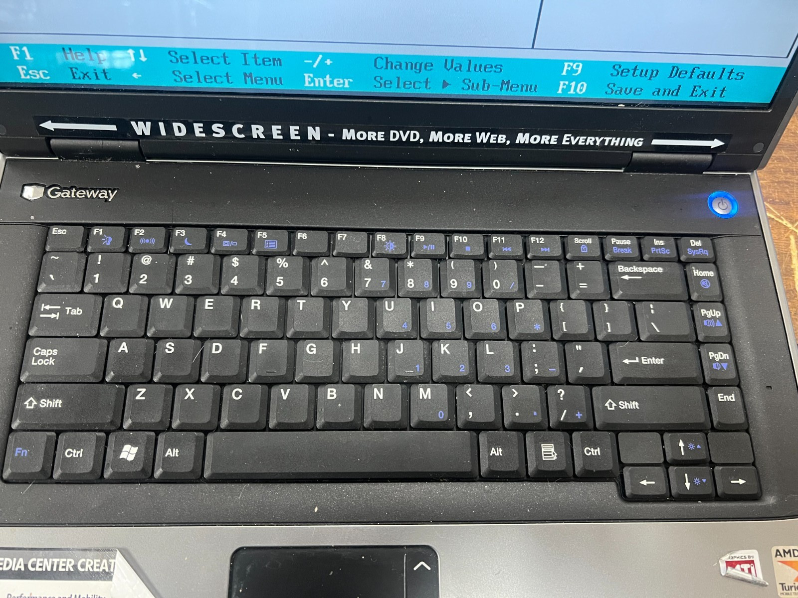 Gateway MA3 MX64 15.4 in AMD Turion 64 Mobile 1600 MHz 1 GB No HDD No No OS
