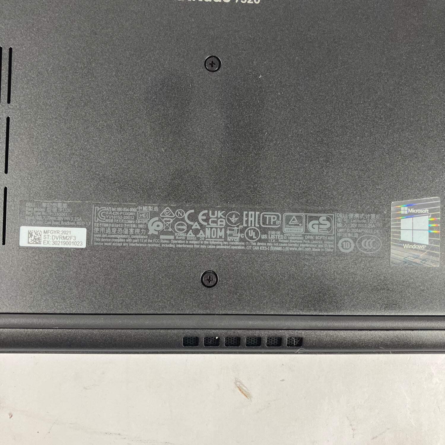 Broken Dell Latitude 7320 13.3″ i5-1145G7 2.6GHz 16GB RAM NO SSD NO OS