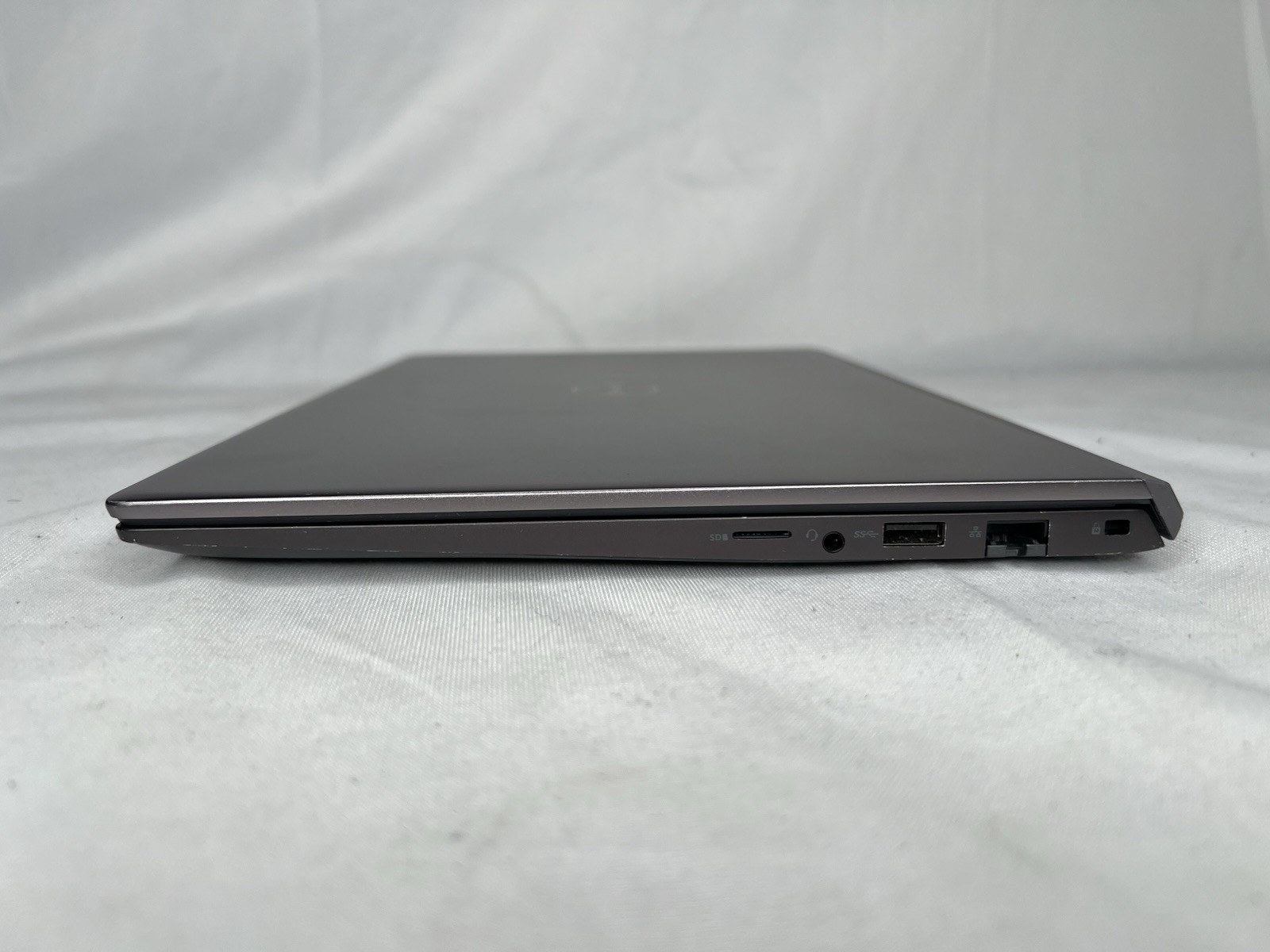 Dell Vostro 5402 14″ (i7-1165G7, 2.80GHz, 16GB RAM, 256GB NVMe SSD)Win11Pro wGPU