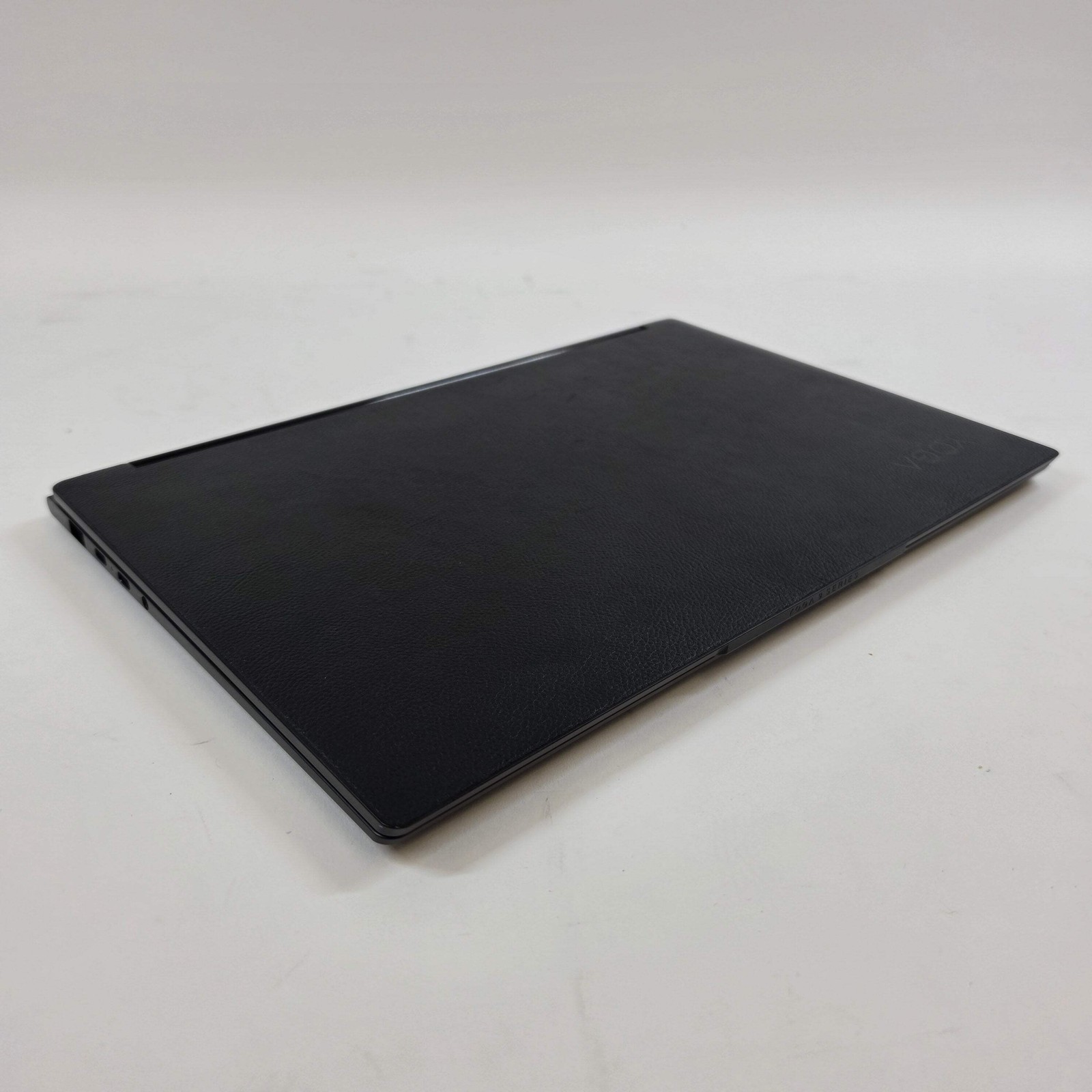Lenovo Yoga 9i 14ITL5 14″ i7-1195G7 2.9GHz 16GB RAM 1TB SSD