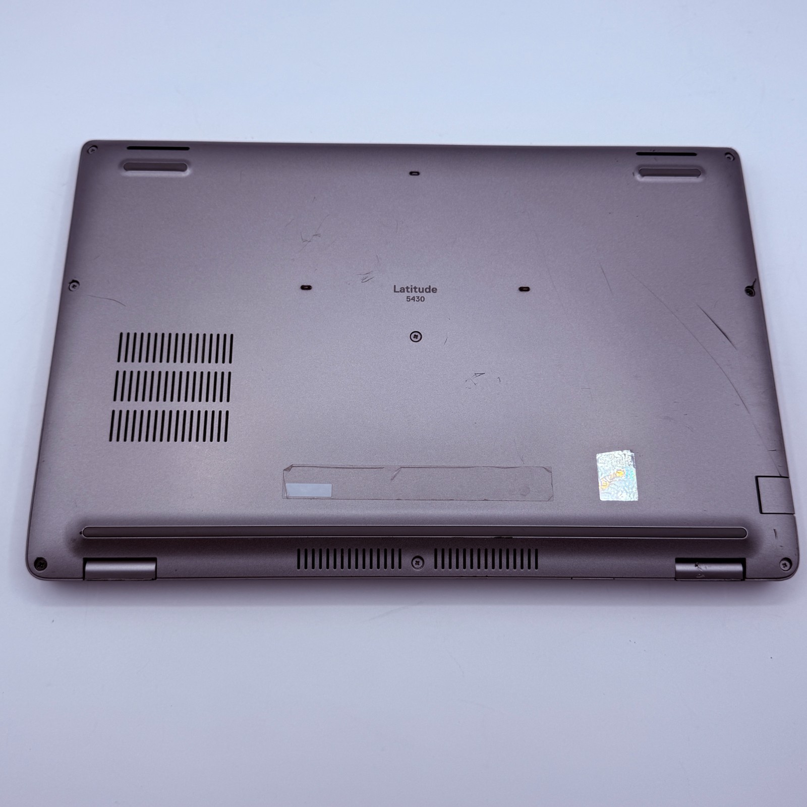 Laptop Dell Latitude 5430 14″ FHD i5-1235U 8GB RAM 256GB SSD Win 11 Pro Fair