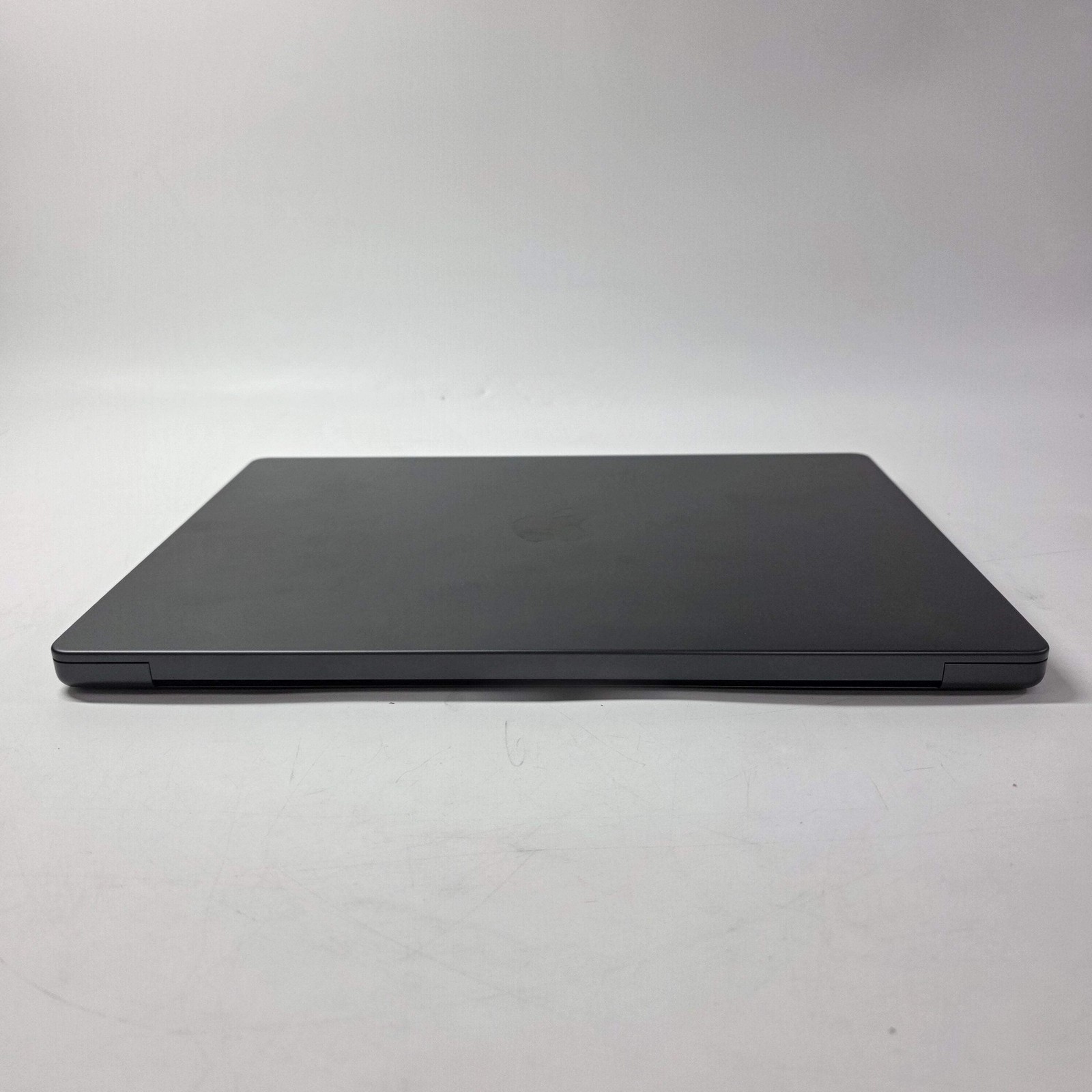 2024 Apple MacBook Pro 16″ M4 Pro 20C GPU 4.5GHz 24GB RAM 512GB SSD A3403